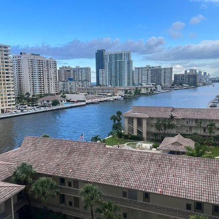 Beachwalk Studio Apmt 2 Beds, Amazing Views 2010B Hallandale Beach Exteriér fotografie