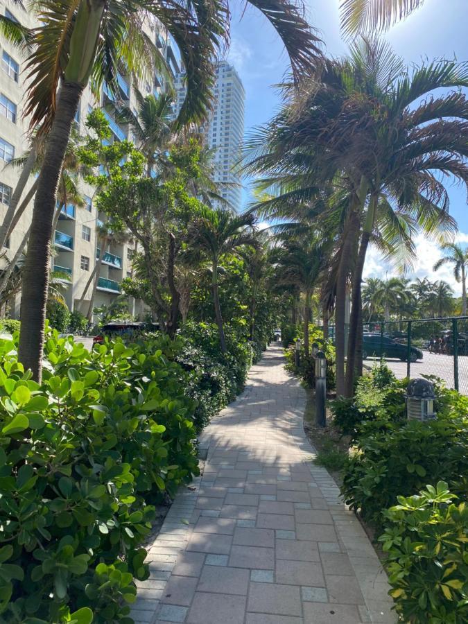 Beachwalk Studio Apmt 2 Beds, Amazing Views 2010B Hallandale Beach Exteriér fotografie